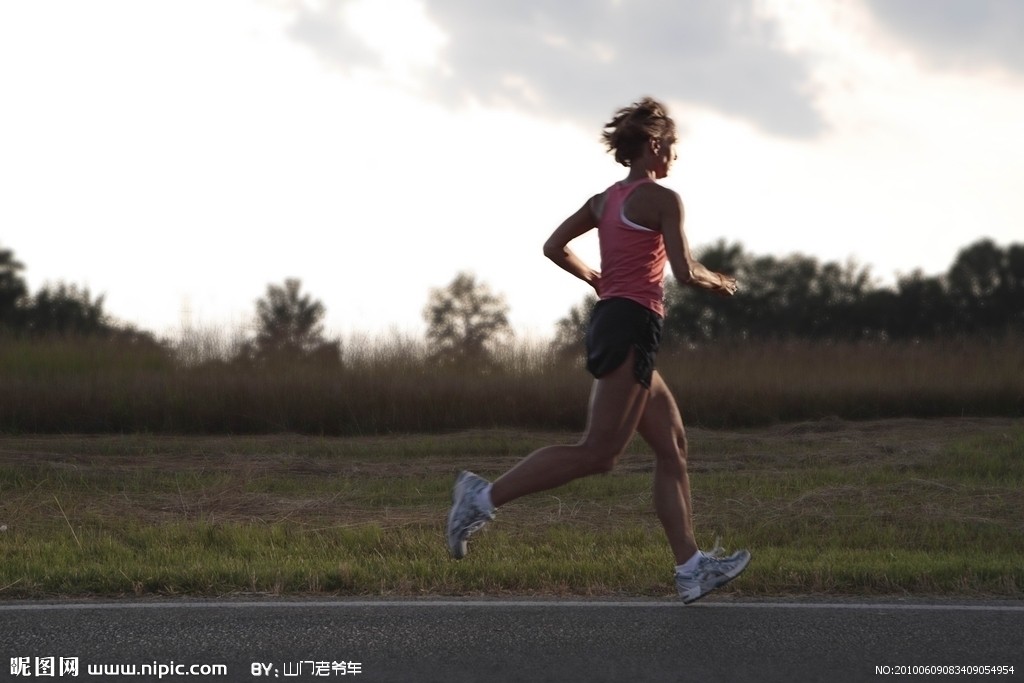 女性头部白癜风如何治疗